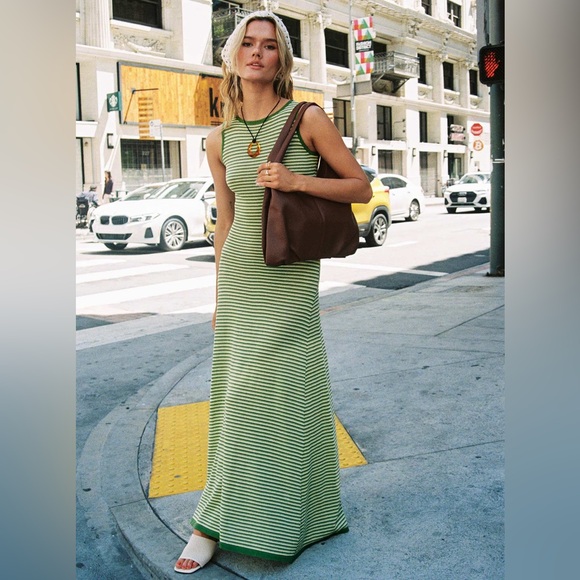 Princess Polly Dresses & Skirts - NWT Princess Polly Tavison Maxi Dress Green 2